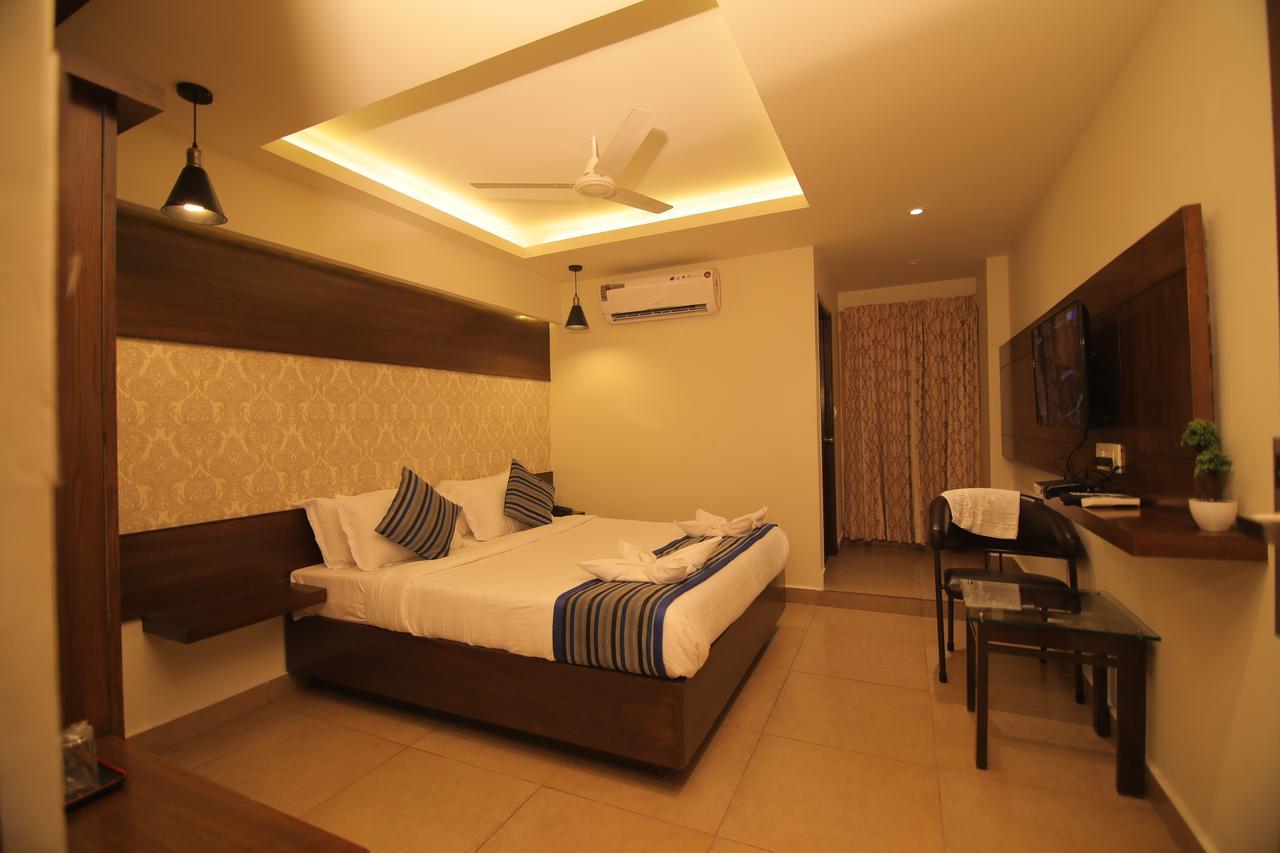 Canyon Sun Chennai Extérieur photo